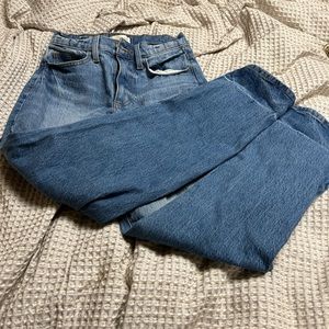 Women’s jeans